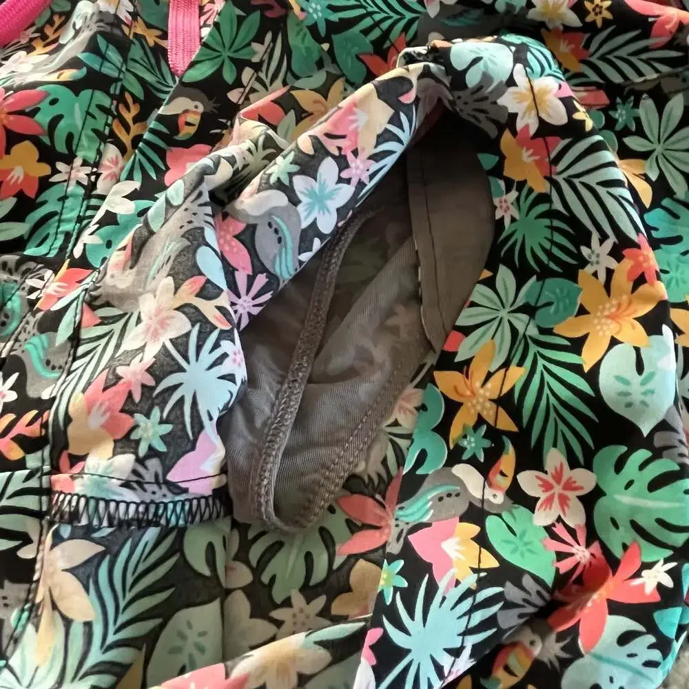 Chubbies The Bloomerangs 5.5 Inch Inseam Tropical Floral Toucan Swim Trunks